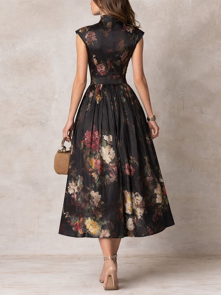 Violette™ | Abito midi in satin plissettato nero con stampa floreale e scollatura a goccia