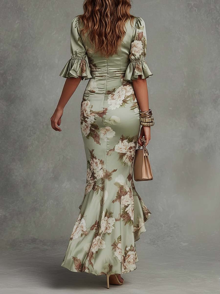 Anne™ | Abito lungo asimmetrico in satin verde con scollatura a V, maniche a sbuffo e stampa floreale