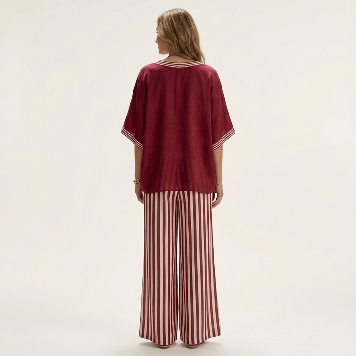 Juliana | Top Varsity a V e Set Pantaloni a Gamba Larga a Strisce