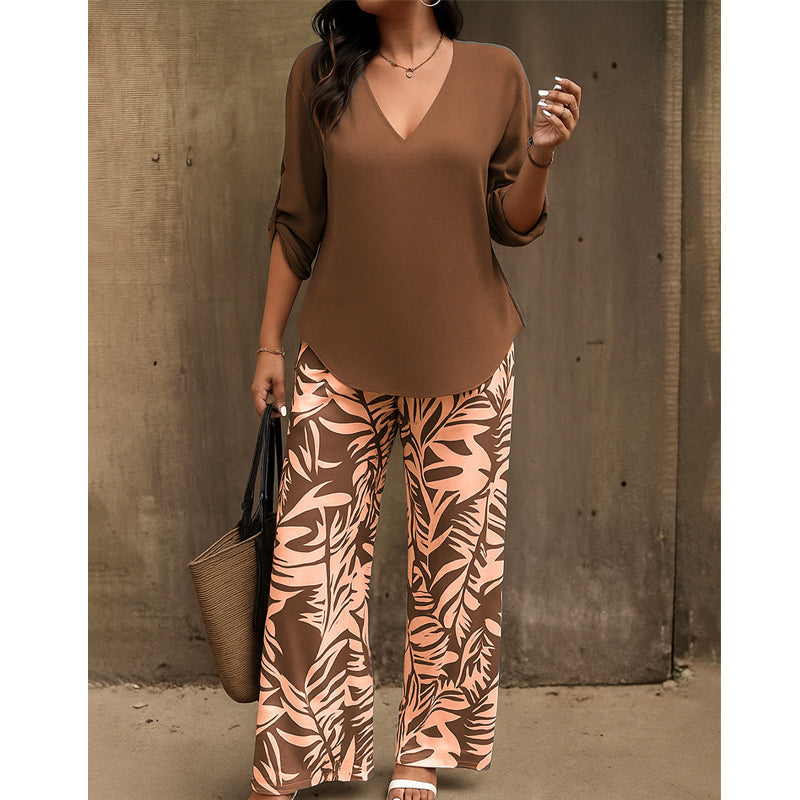 Leire | Completo da Donna con Blusa con Scollo a V e Pantaloni Ampi Stampati